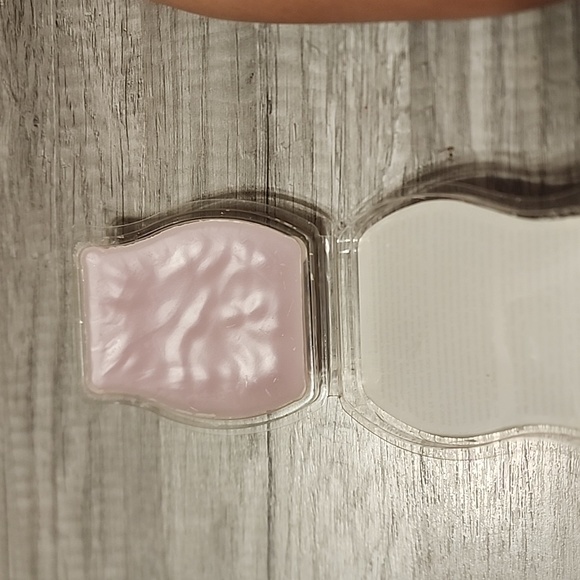 Fuzzy blanket scentsy bar - Picture 2 of 2